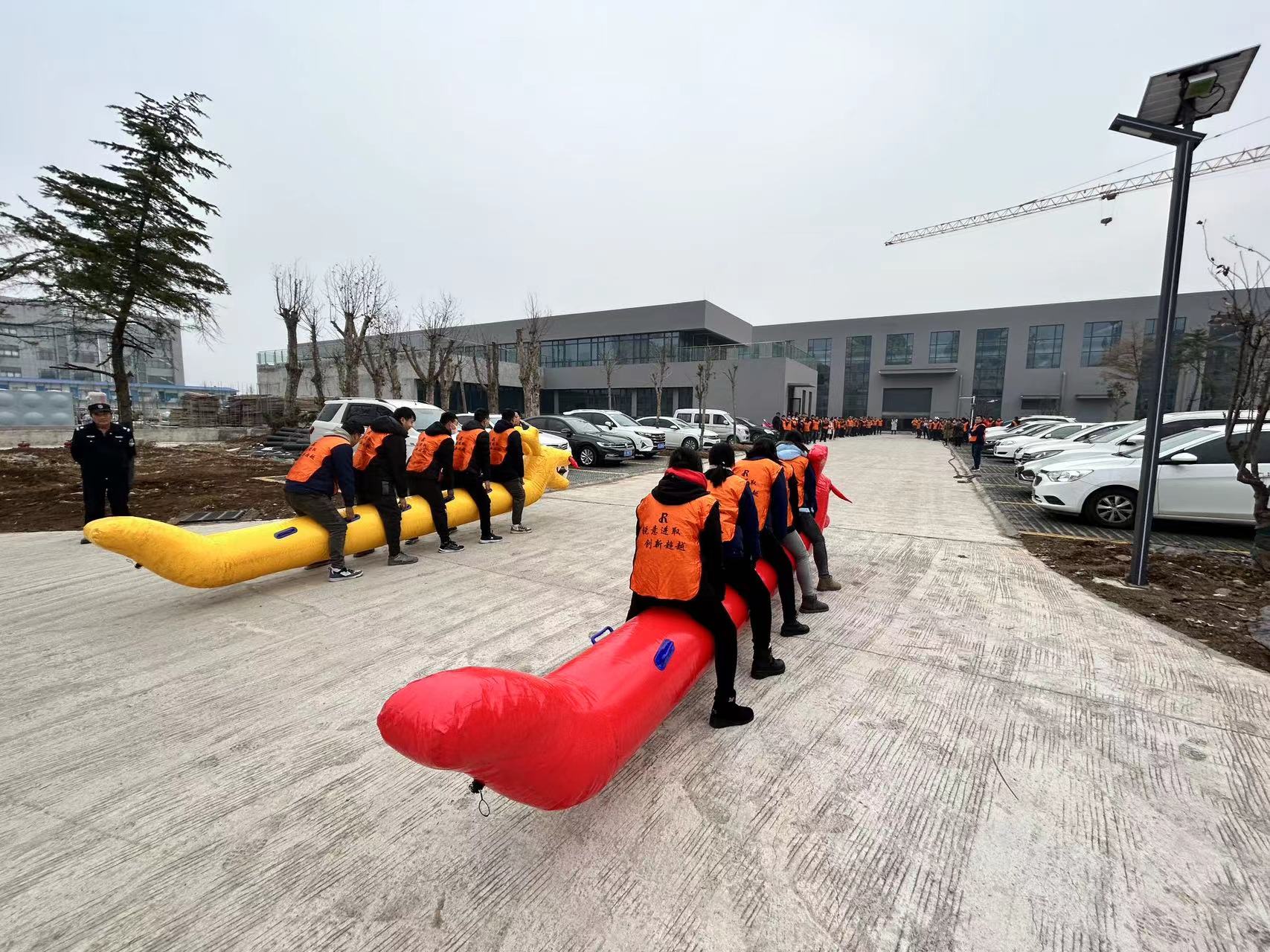 赛龙舟